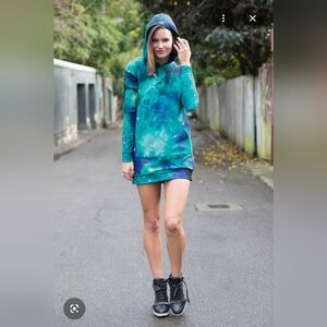 BlackMilk XL Teal Galaxy Slouchy Hoodie Black Milk